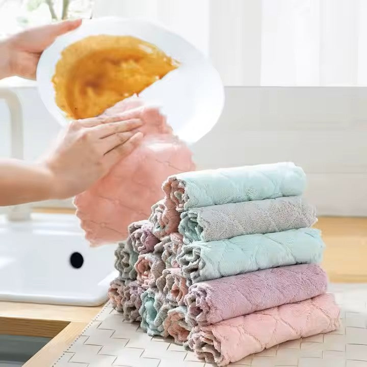 Estante Extraíble + 10 Toallas de Microfibra